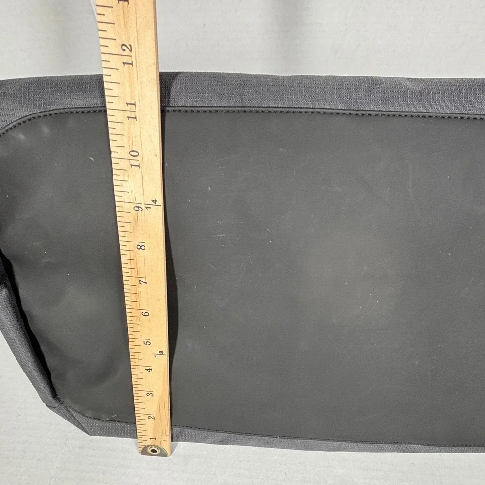Travis Mathew Lateral Duffel Bag Graphite‎ Gray Weekender Travel J.P. Morgan